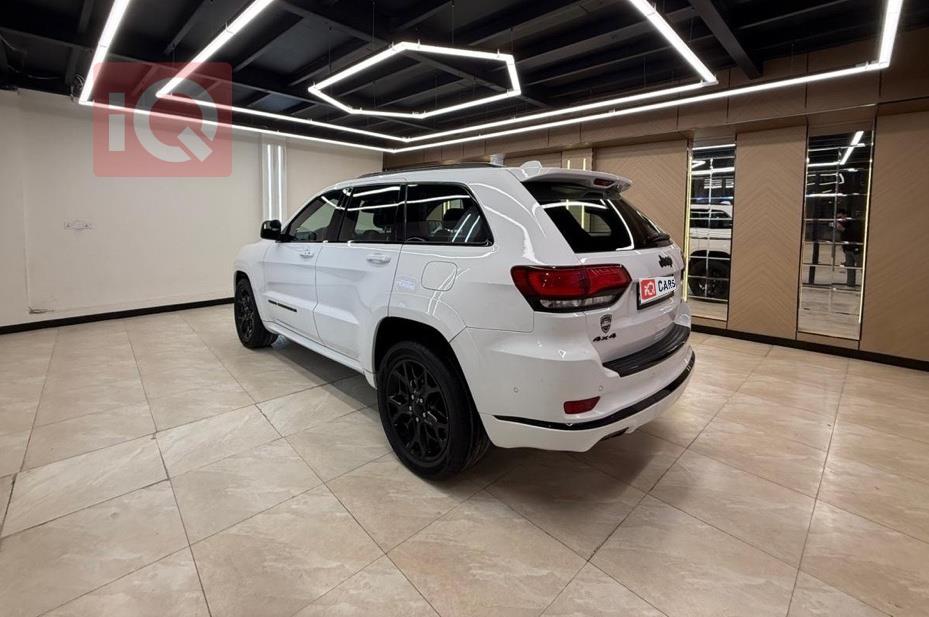 جيب جراند شيروكي